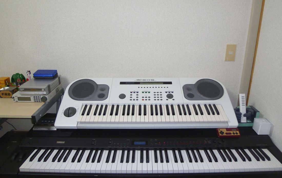 YAMAHAシンセサイザーEOS  B700 鍵盤楽器 楽器/器材 おもちゃ・ホビー・グッズ プロモーション到着
