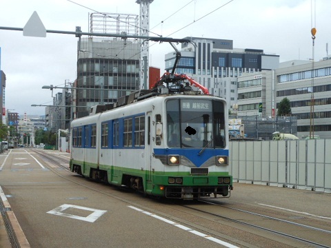oth-train-890.jpg