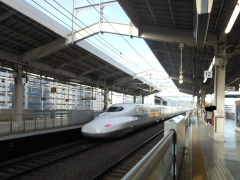 shinkansen-N700-49.jpg