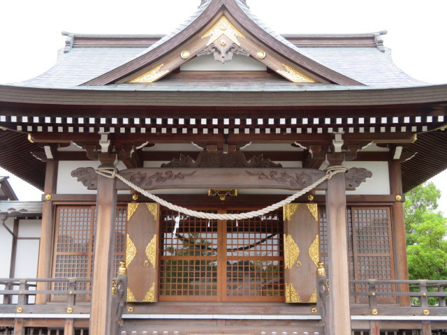 栗木御嶽神社の拝殿・本殿５