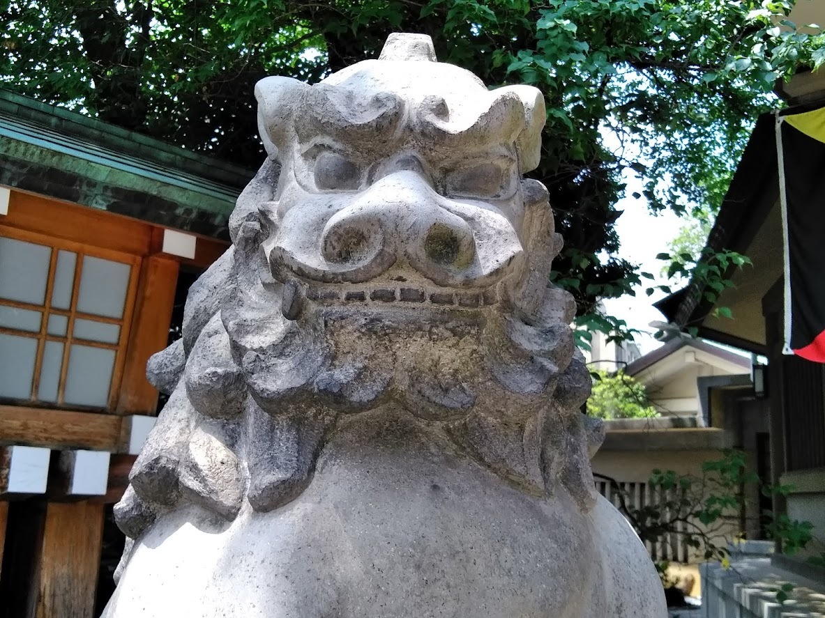 東郷神社拝殿１２