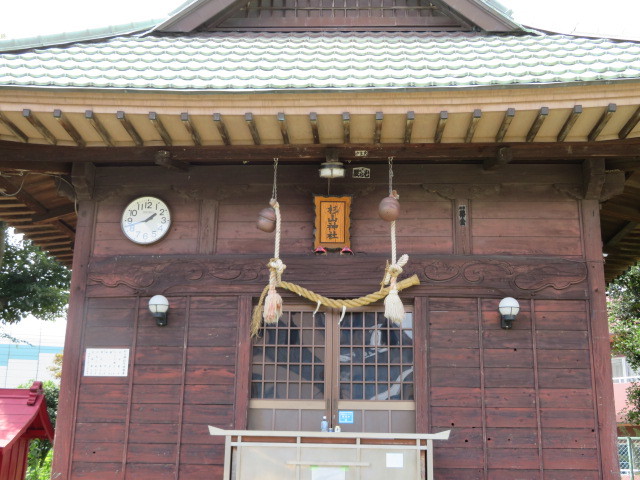 市ヶ尾杉山神社の社殿６